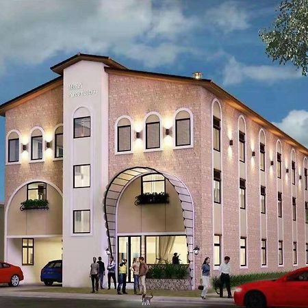 Hotel Americano Garapan Eksteriør billede